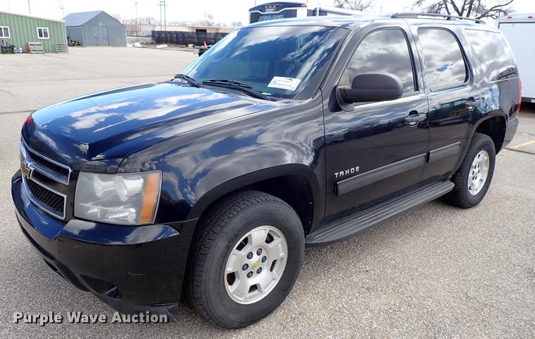image for item DF8782 2010 Chevrolet Tahoe SUV