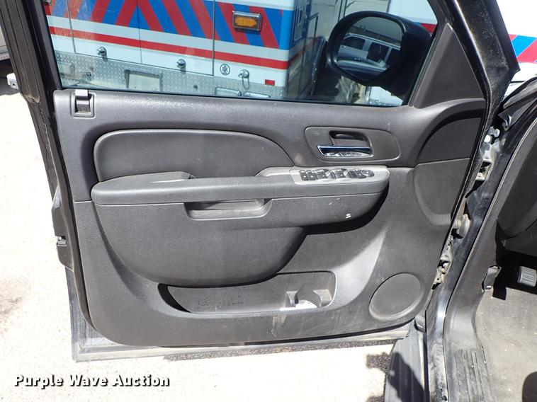 image for item DF8782 2010 Chevrolet Tahoe SUV