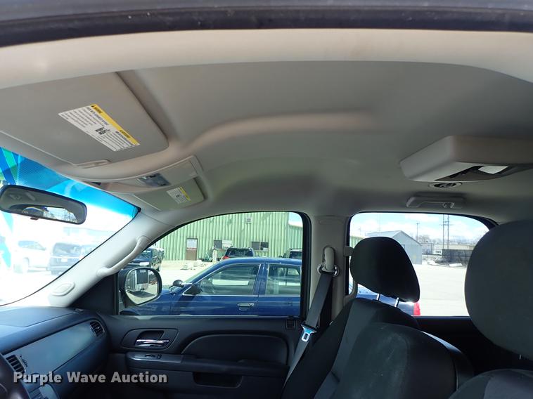 image for item DF8782 2010 Chevrolet Tahoe SUV