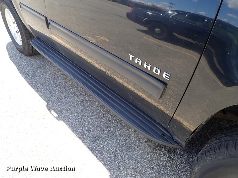 image for item DF8782 2010 Chevrolet Tahoe SUV