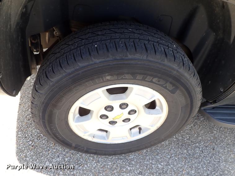 image for item DF8782 2010 Chevrolet Tahoe SUV