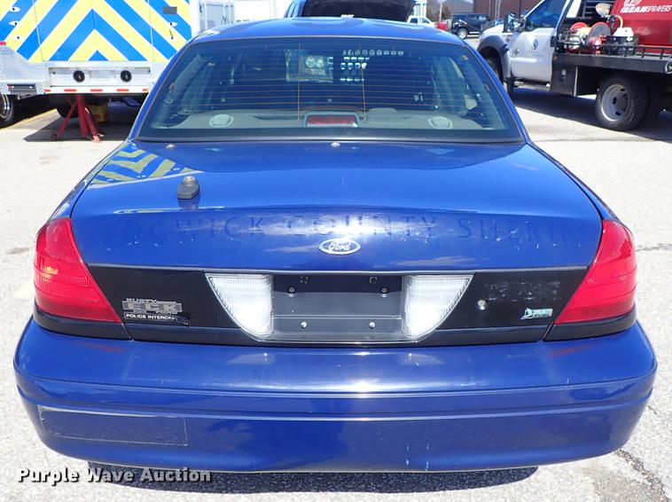 image for item DF8788 2011 Ford Crown Victoria Police Interceptor