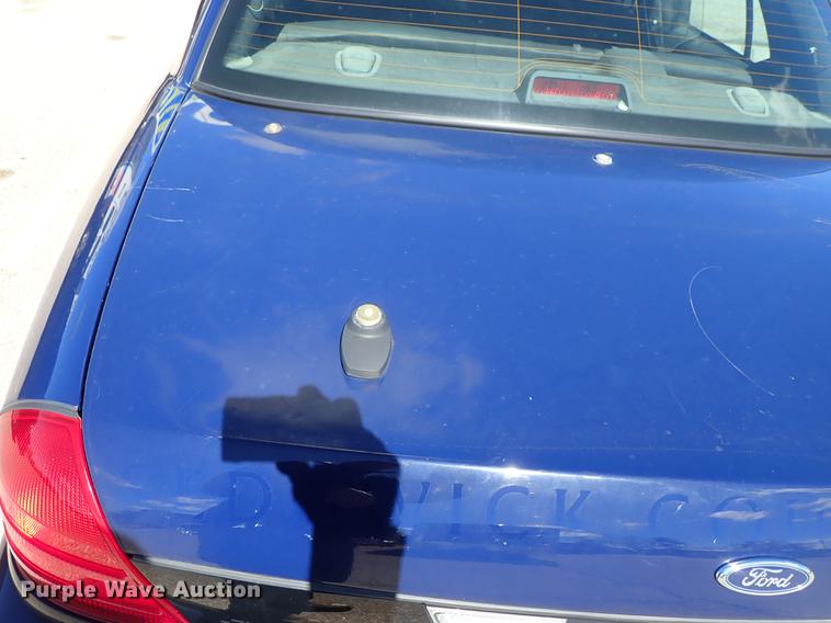 image for item DF8788 2011 Ford Crown Victoria Police Interceptor