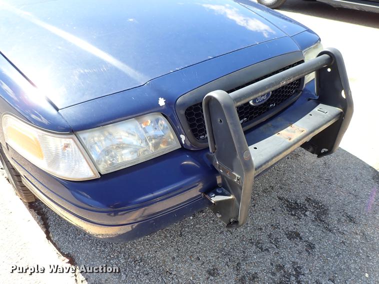 image for item DF8788 2011 Ford Crown Victoria Police Interceptor