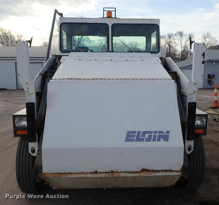image for item DF8795 Elgin Pelican street sweeper