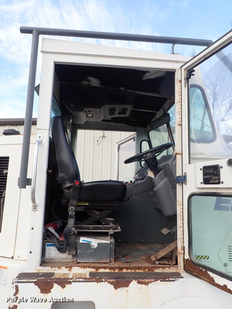 image for item DF8795 Elgin Pelican street sweeper