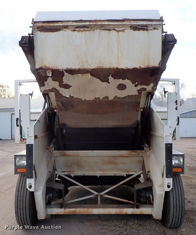 image for item DF8795 Elgin Pelican street sweeper