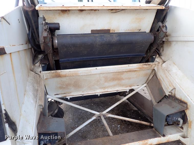 image for item DF8795 Elgin Pelican street sweeper