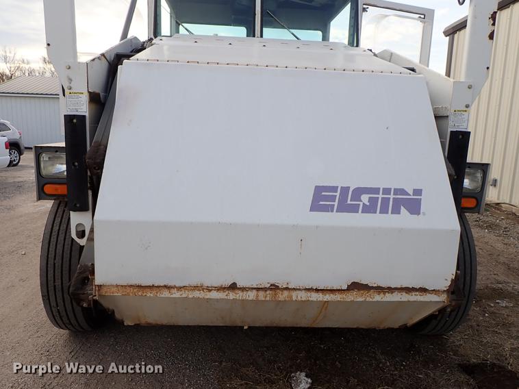 image for item DF8795 Elgin Pelican street sweeper