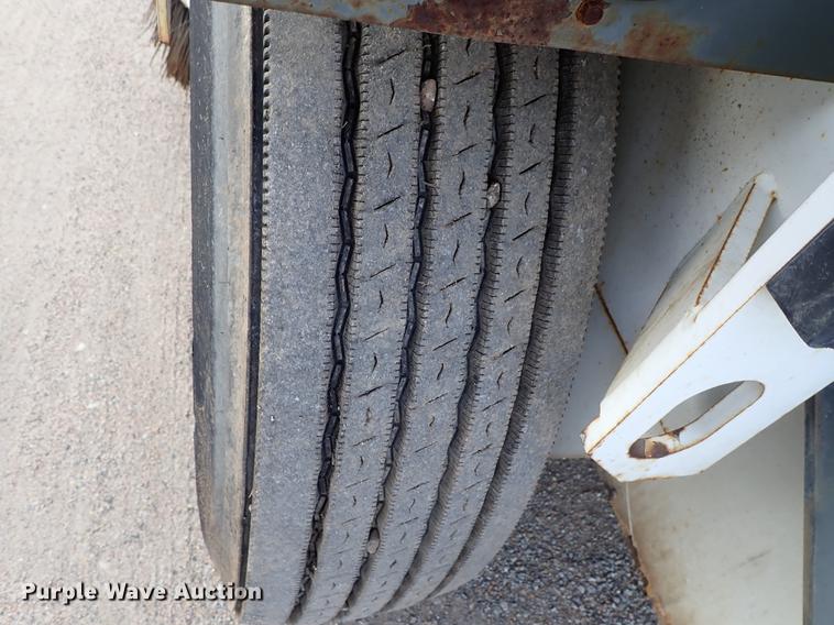 image for item DF8795 Elgin Pelican street sweeper