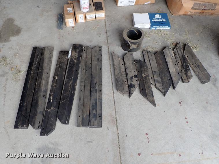 image for item DF8795 Elgin Pelican street sweeper