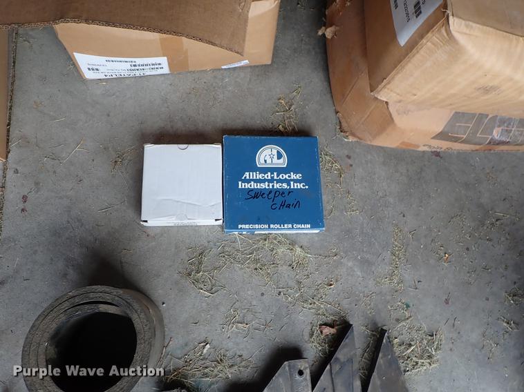 image for item DF8795 Elgin Pelican street sweeper