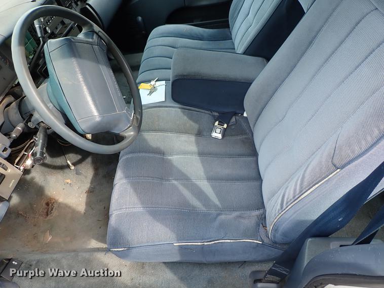 image for item DF8869 1993 Chevrolet Caprice Wagon Classic