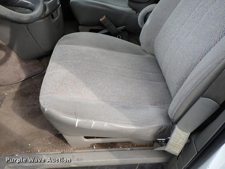 image for item DF8872 2001 Chevrolet Astro van