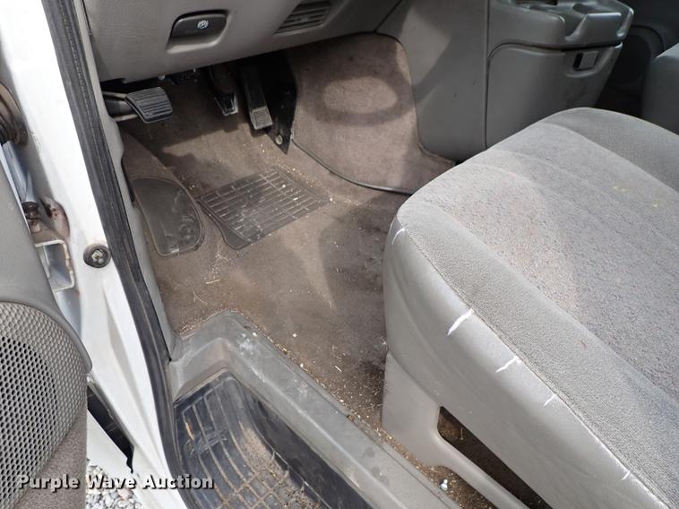 image for item DF8872 2001 Chevrolet Astro van