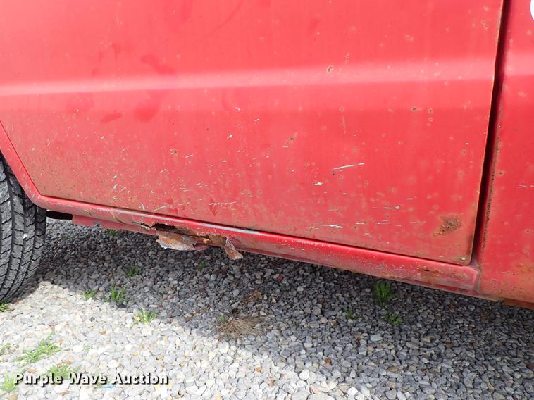 image for item DF8873 1983 Ford Econoline E150 van
