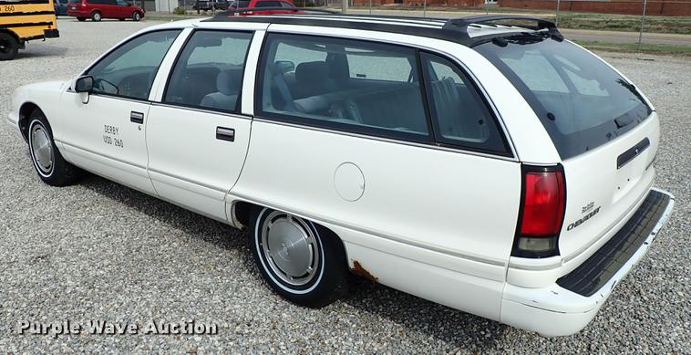image for item DF8874 1993 Chevrolet Caprice Wagon Classic