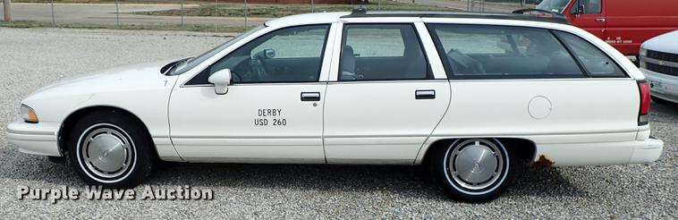image for item DF8874 1993 Chevrolet Caprice Wagon Classic