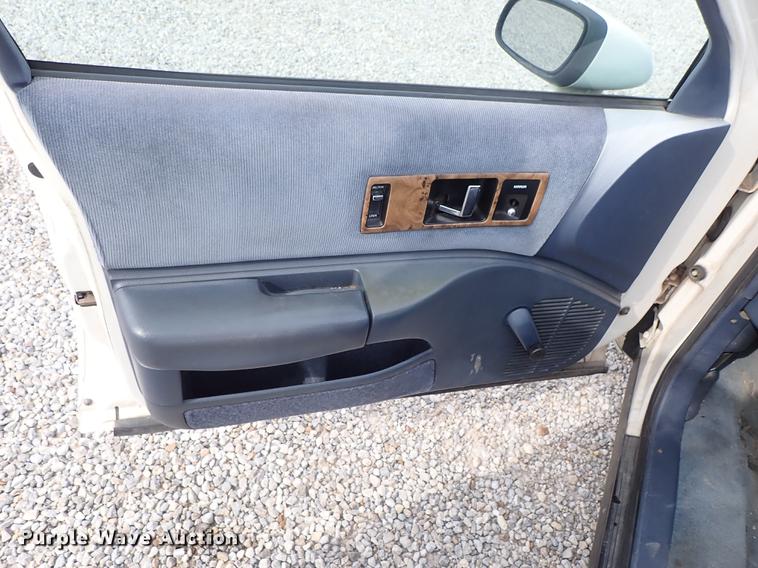 image for item DF8874 1993 Chevrolet Caprice Wagon Classic