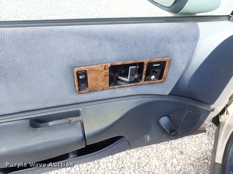 image for item DF8874 1993 Chevrolet Caprice Wagon Classic