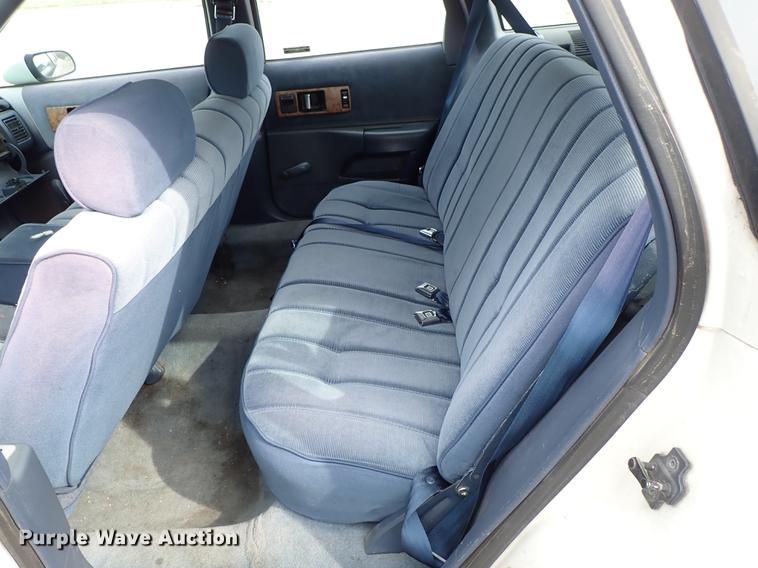 image for item DF8874 1993 Chevrolet Caprice Wagon Classic