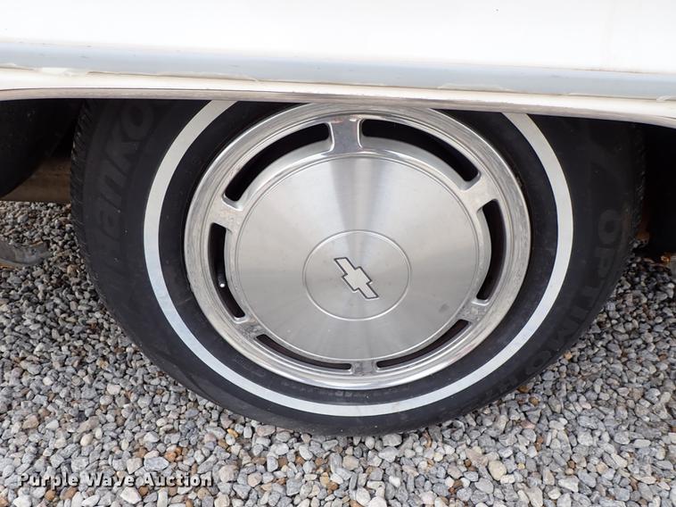 image for item DF8874 1993 Chevrolet Caprice Wagon Classic