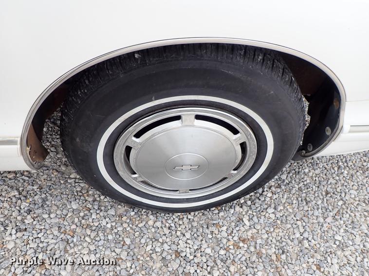 image for item DF8874 1993 Chevrolet Caprice Wagon Classic