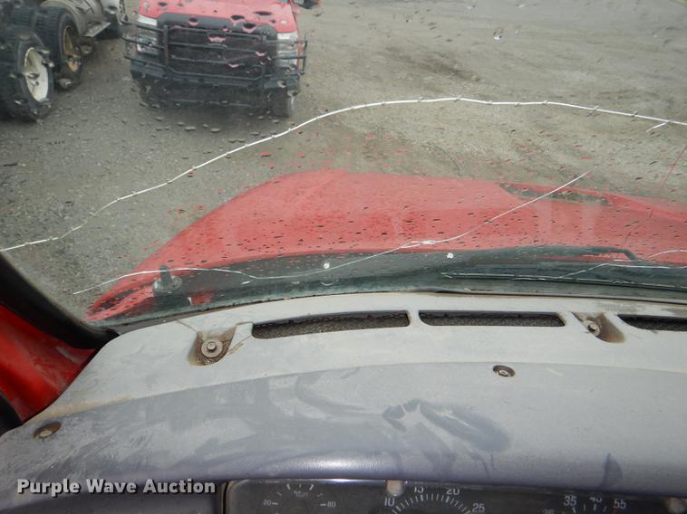 image for item DG0948 2000 Sterling LT7500 dump truck