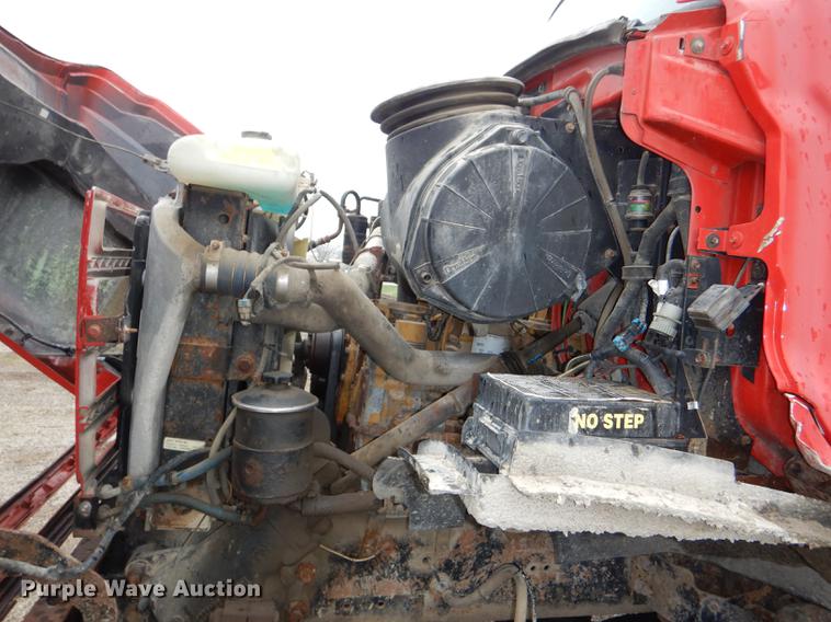 image for item DG0948 2000 Sterling LT7500 dump truck