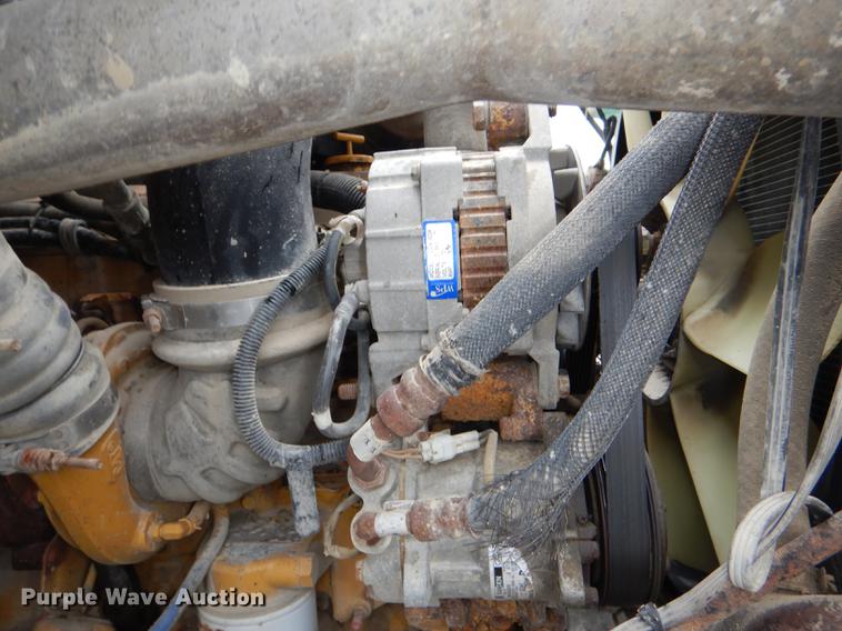 image for item DG0948 2000 Sterling LT7500 dump truck