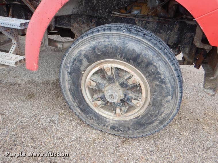 image for item DG0948 2000 Sterling LT7500 dump truck