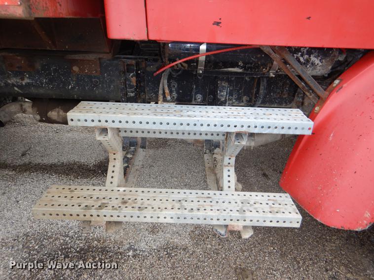 image for item DG0948 2000 Sterling LT7500 dump truck