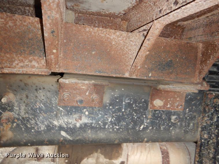 image for item DG0948 2000 Sterling LT7500 dump truck