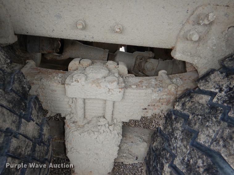 image for item DG0948 2000 Sterling LT7500 dump truck