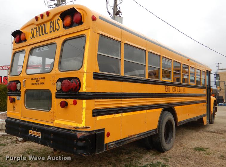 image for item DG0957 1998 Ford B800 school bus