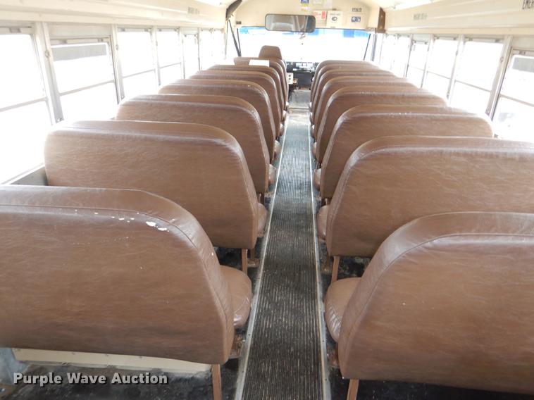 image for item DG0957 1998 Ford B800 school bus