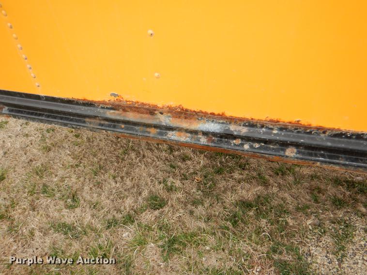 image for item DG0957 1998 Ford B800 school bus