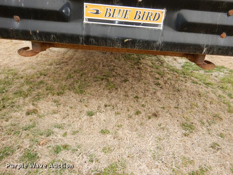 image for item DG0957 1998 Ford B800 school bus