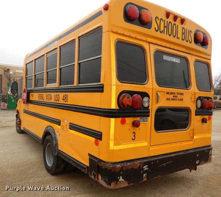 image for item DG0958 2001 Ford Econoline E450 Super Duty school bus