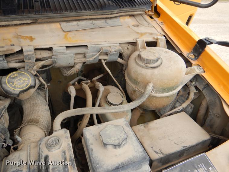 image for item DG0958 2001 Ford Econoline E450 Super Duty school bus