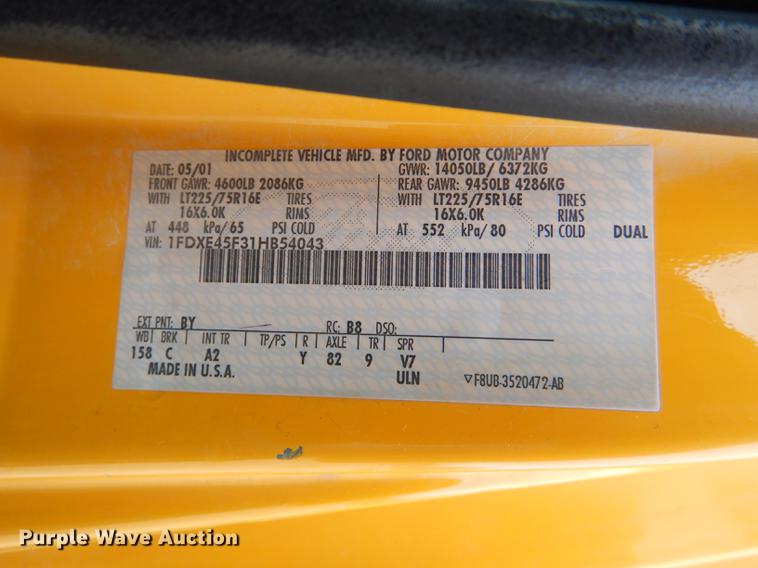 image for item DG0958 2001 Ford Econoline E450 Super Duty school bus