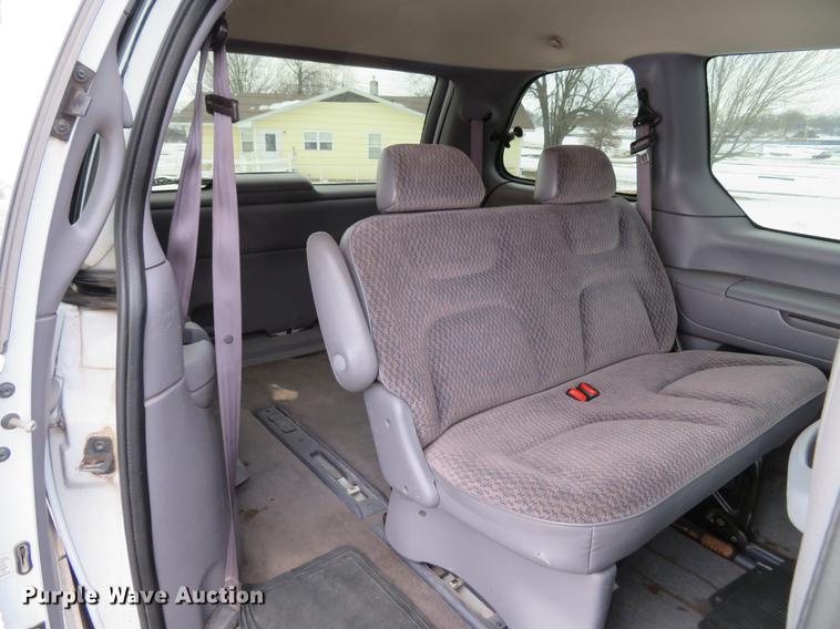 image for item DG3817 1999 Dodge Caravan van
