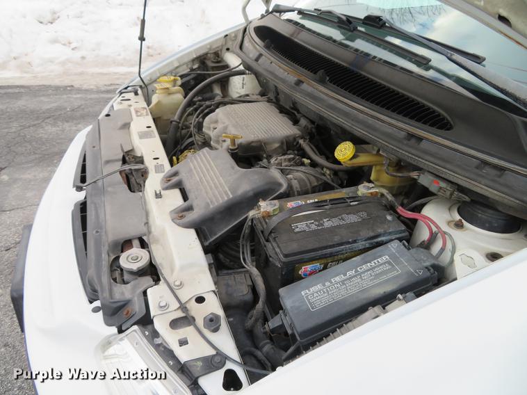 image for item DG3817 1999 Dodge Caravan van