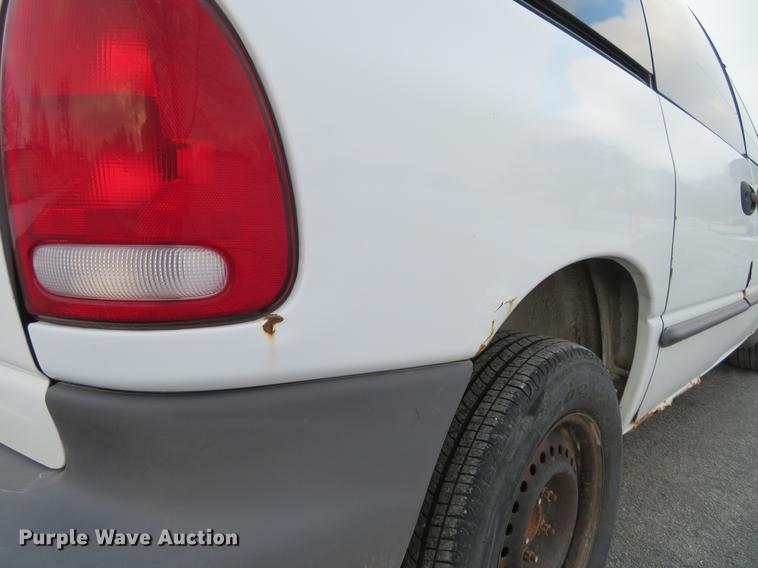 image for item DG3817 1999 Dodge Caravan van