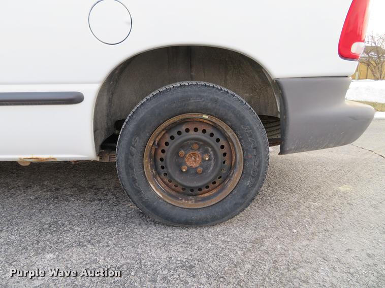 image for item DG3817 1999 Dodge Caravan van