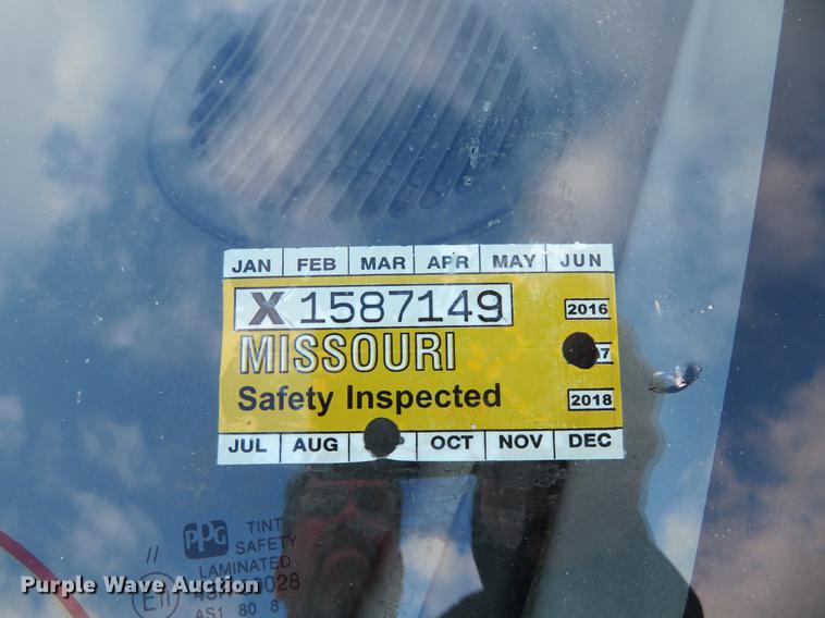 image for item DG3817 1999 Dodge Caravan van