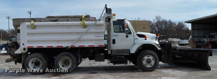 image for item DG3895 2009 International WorkStar 7400 dump truck