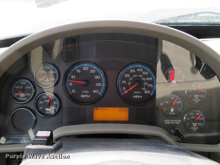 image for item DG3895 2009 International WorkStar 7400 dump truck