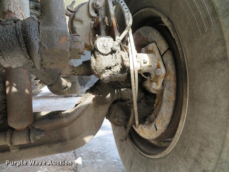 image for item DG3895 2009 International WorkStar 7400 dump truck