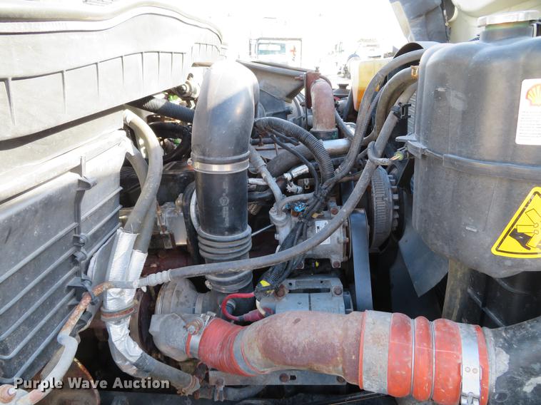 image for item DG3895 2009 International WorkStar 7400 dump truck